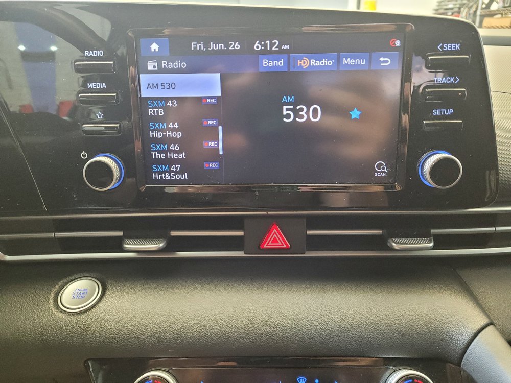 Used 2021 Hyundai Elantra SEL w/ Convenience Package FWD image 25