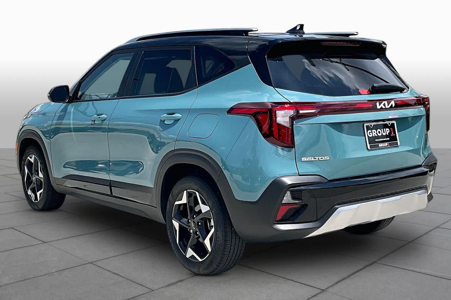 Certified 2026 Kia Seltos S FWD image 11