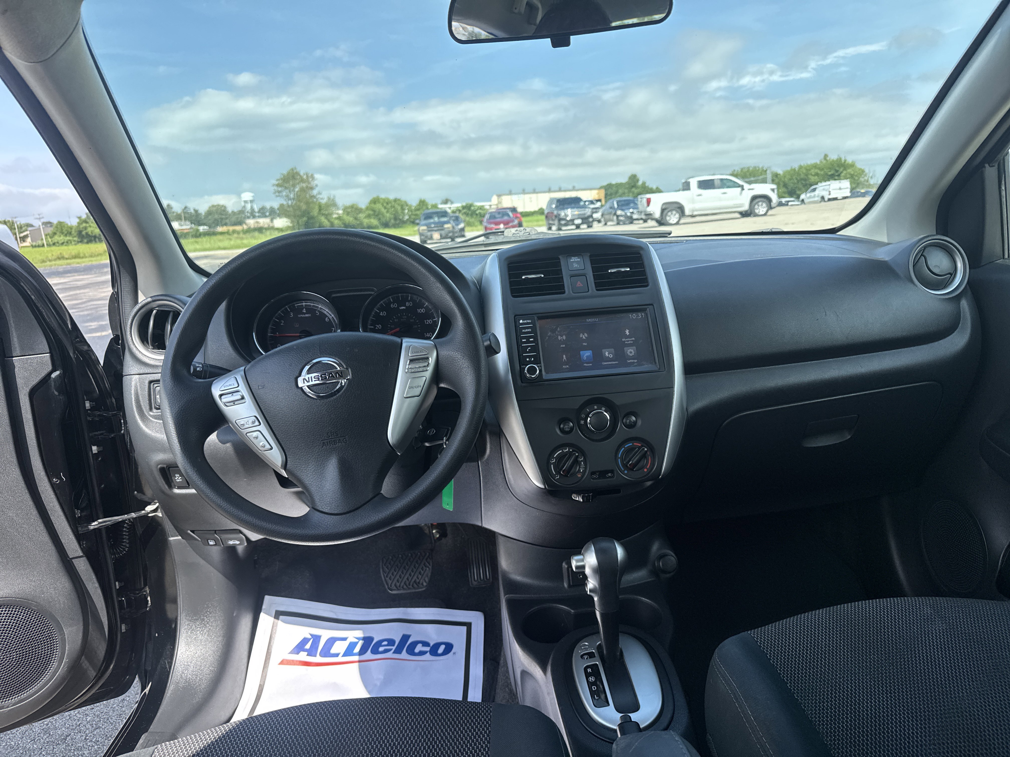 Used 2019 Nissan Versa SV FWD image 10