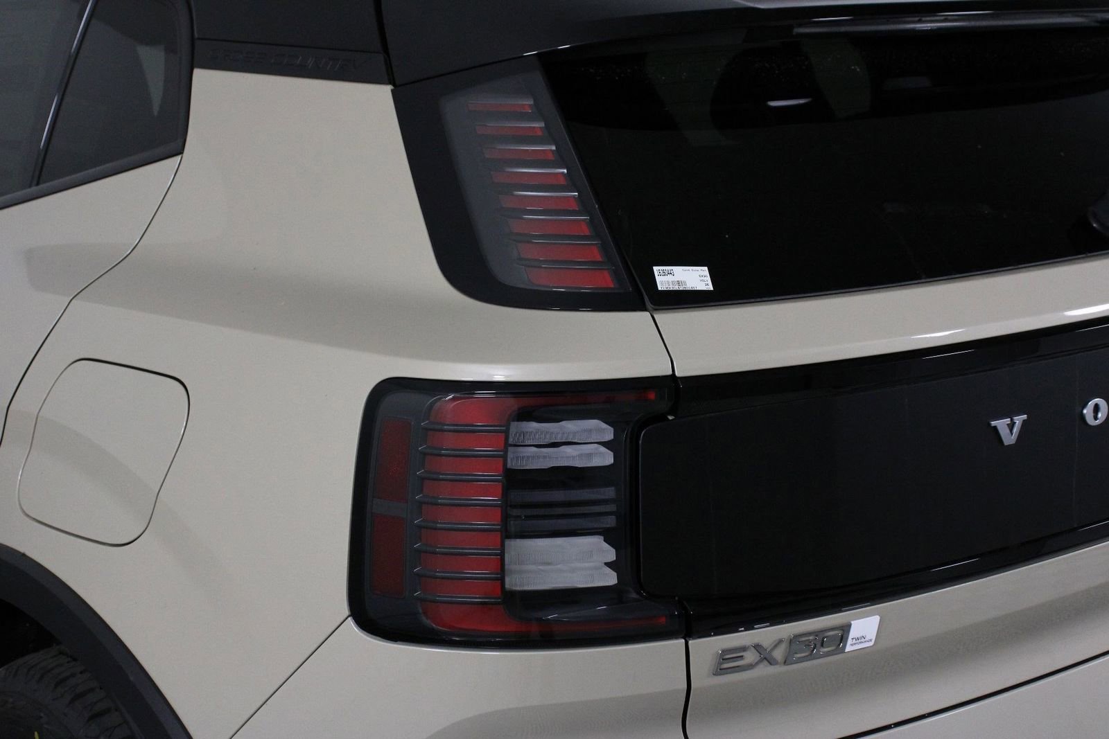 New 2026 Volvo EX30 Cross Country Ultra w/ Protection Package Premier image 14