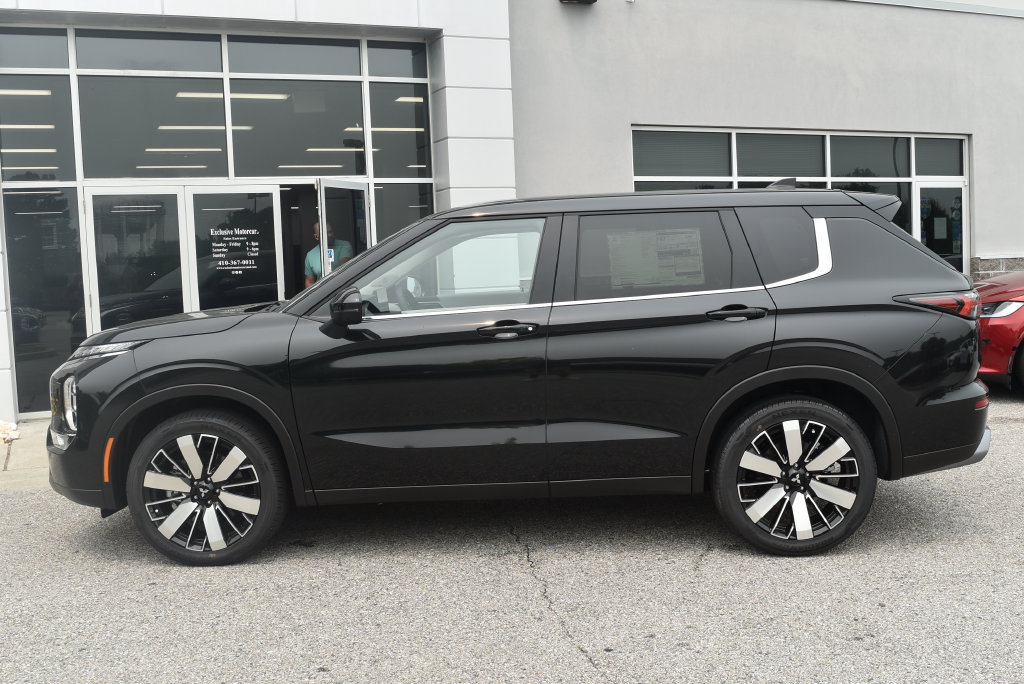 New 2026 Mitsubishi Outlander SE AWD/4WD image 4
