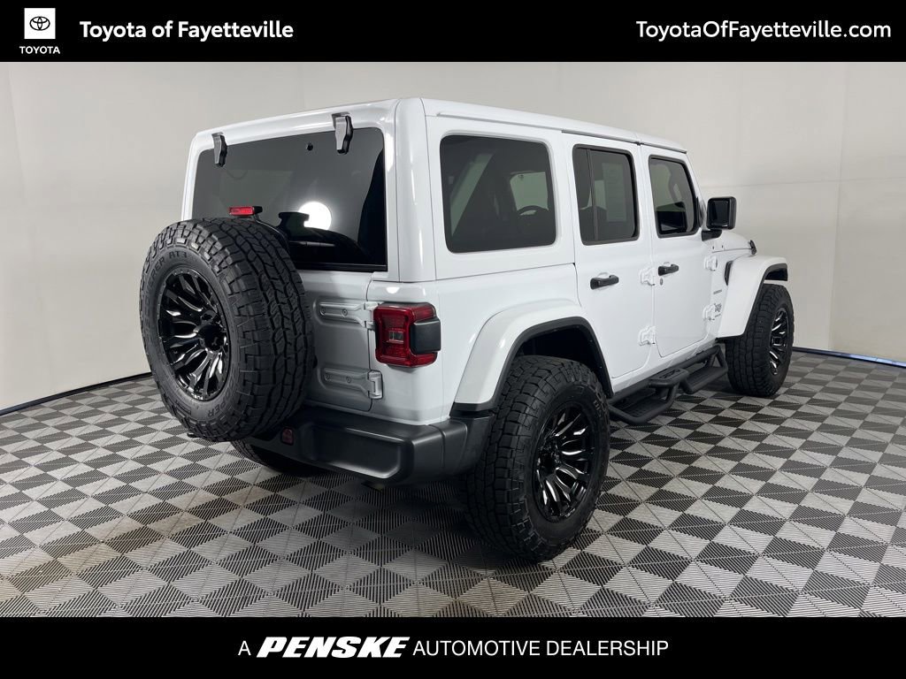 Used 2024 Jeep Wrangler Unlimited Sahara w/ Technology Group AWD/4WD image 12