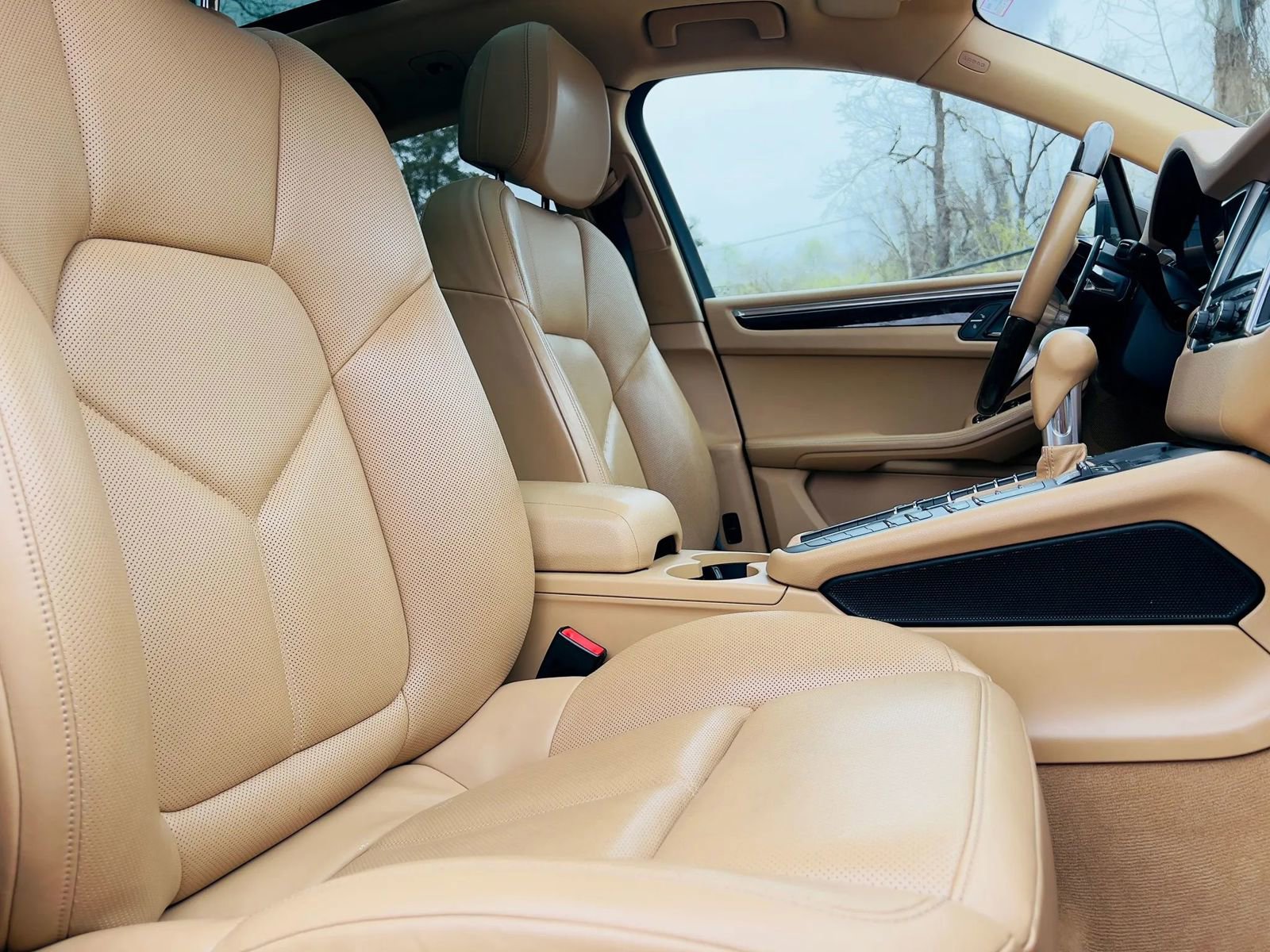 Used 2016 Porsche Macan S image 15