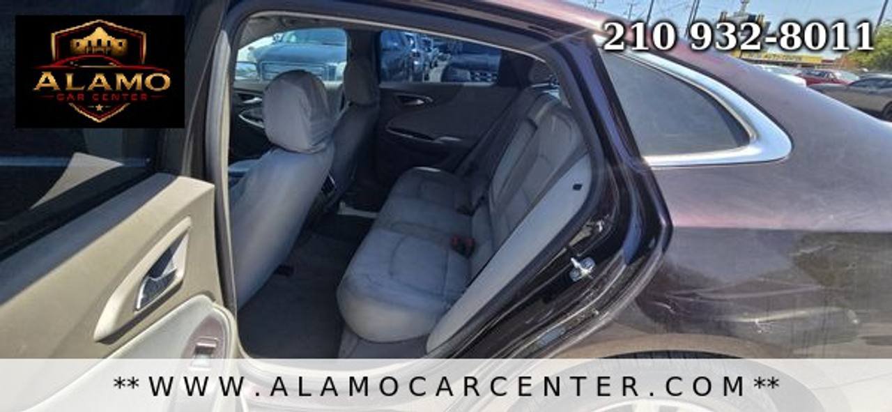 Used 2020 Chevrolet Malibu LT FWD image 26