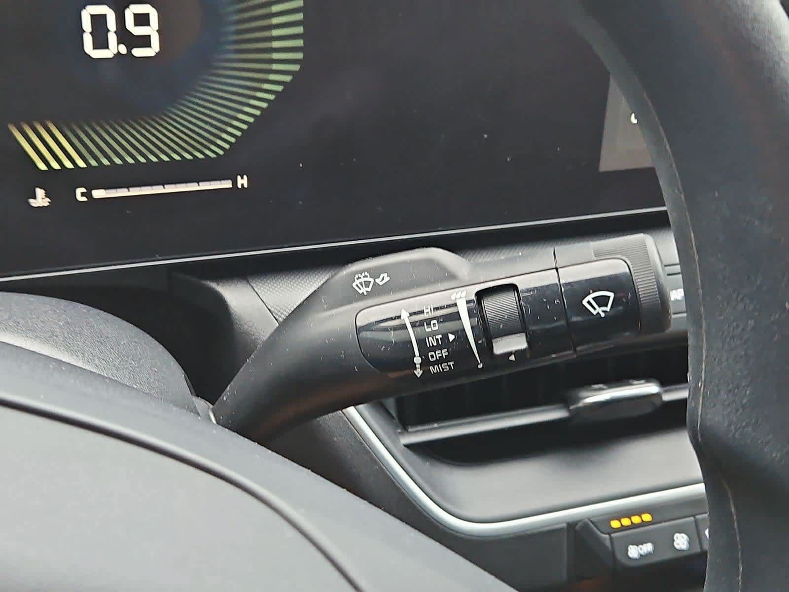Certified 2025 Kia K4 FWD image 24