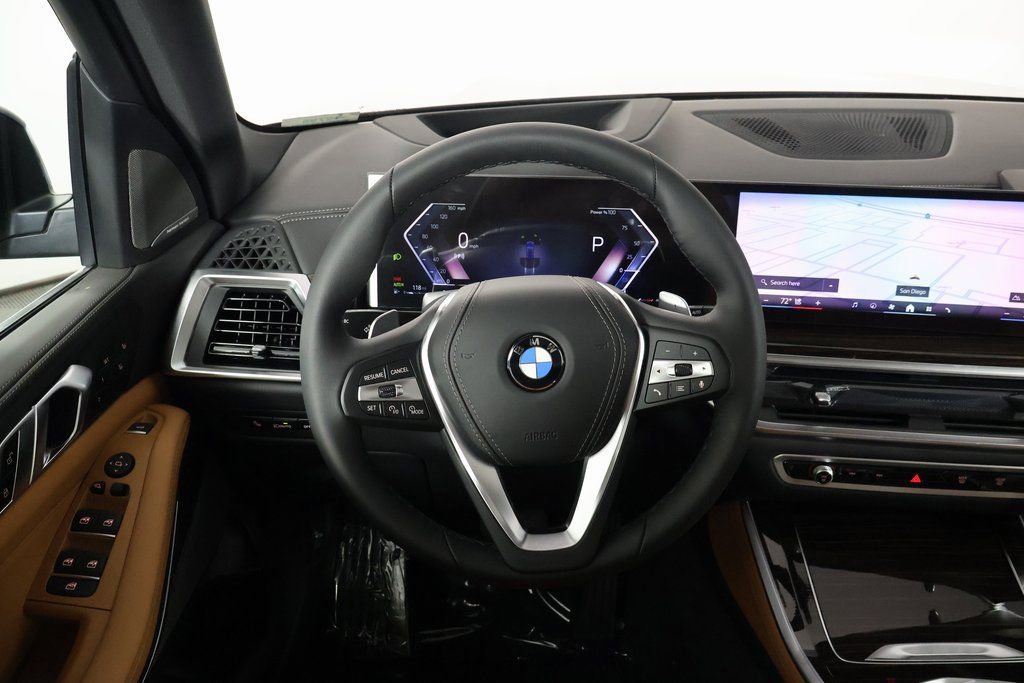 New 2026 BMW X5 xDrive40i w/ Climate Comfort Package image 3