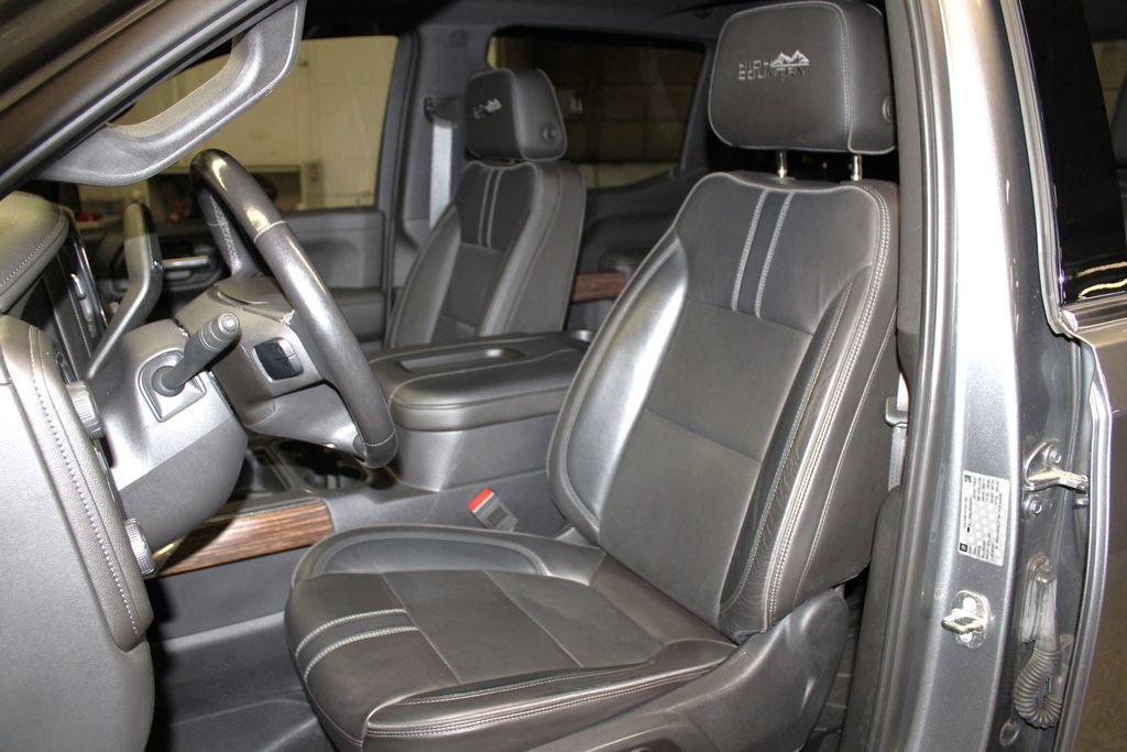 Used 2019 Chevrolet Silverado 1500 High Country w/ High Country Premium Package image 25