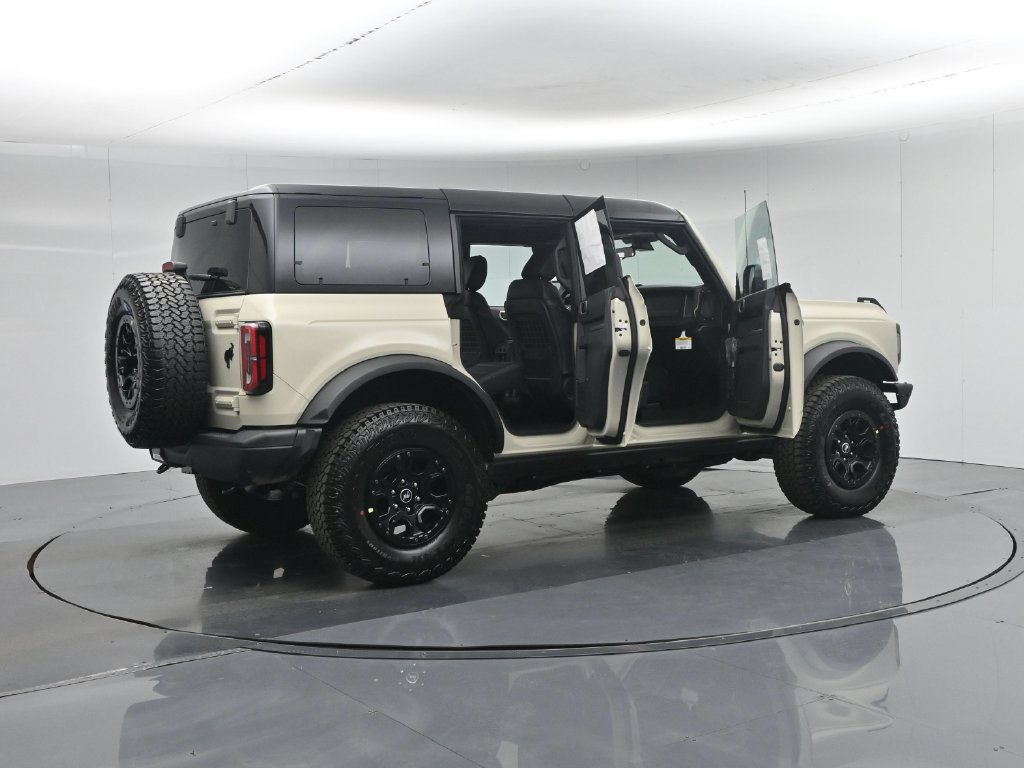 New 2026 Ford Bronco Badlands AWD/4WD image 5