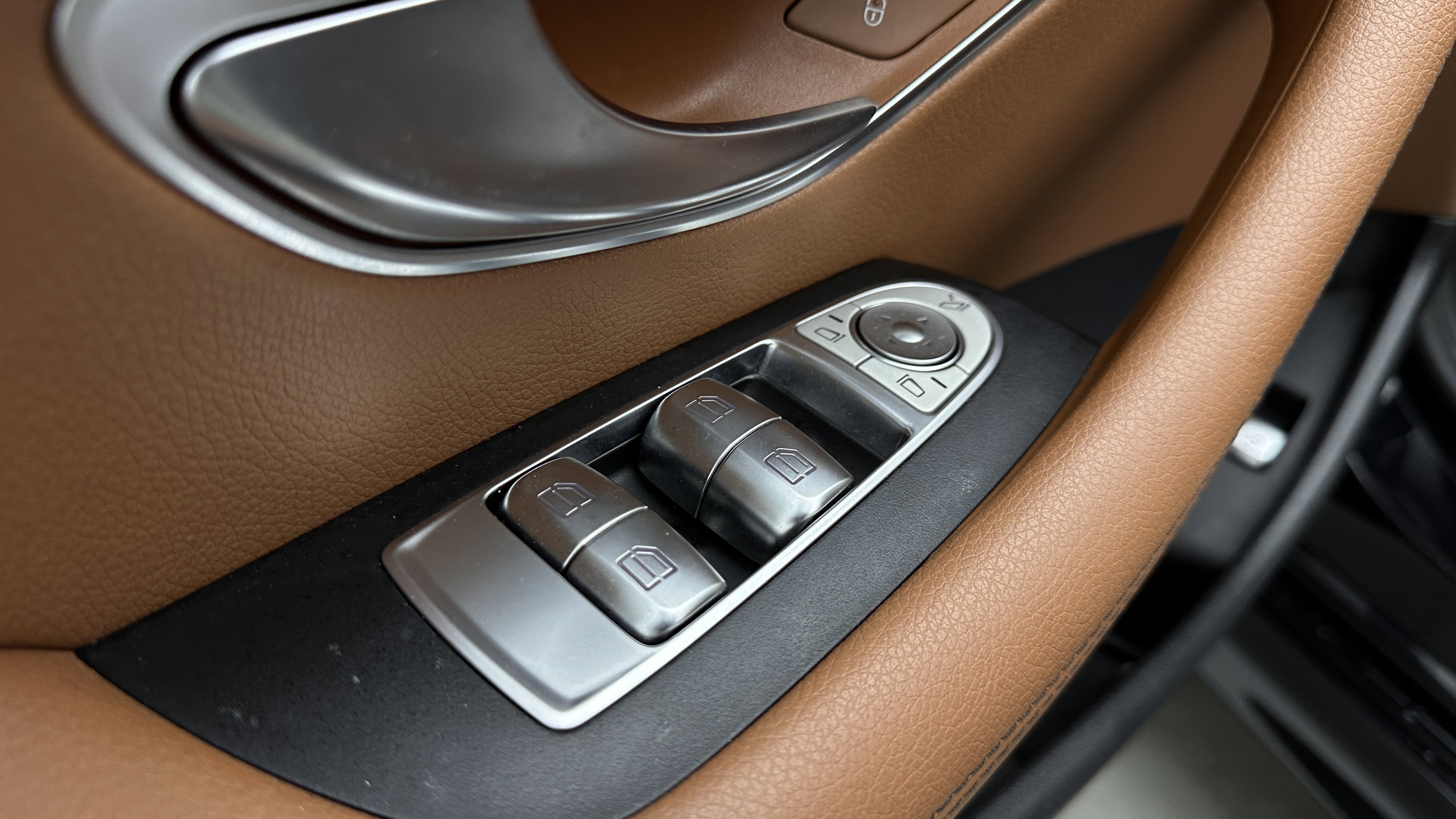 Used 2019 Mercedes-Benz E 450 Coupe image 12