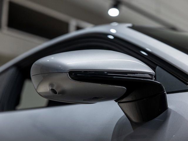 Certified 2025 Porsche 911 Carrera image 11