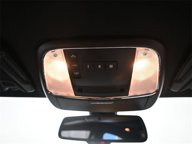 Used 2023 Dodge Charger R/T w/ Blacktop Package image 26