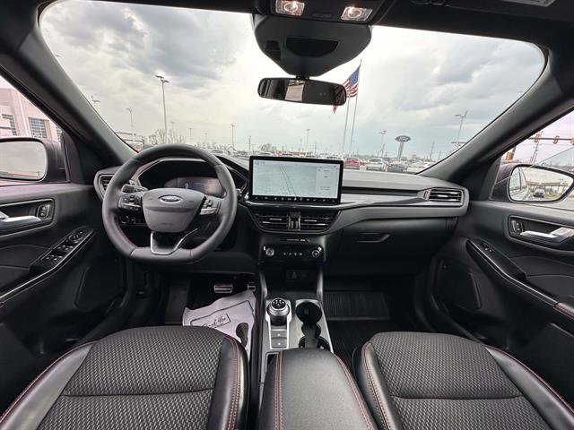 Used 2024 Ford Escape ST-Line w/ Tech Pack #1 image 13
