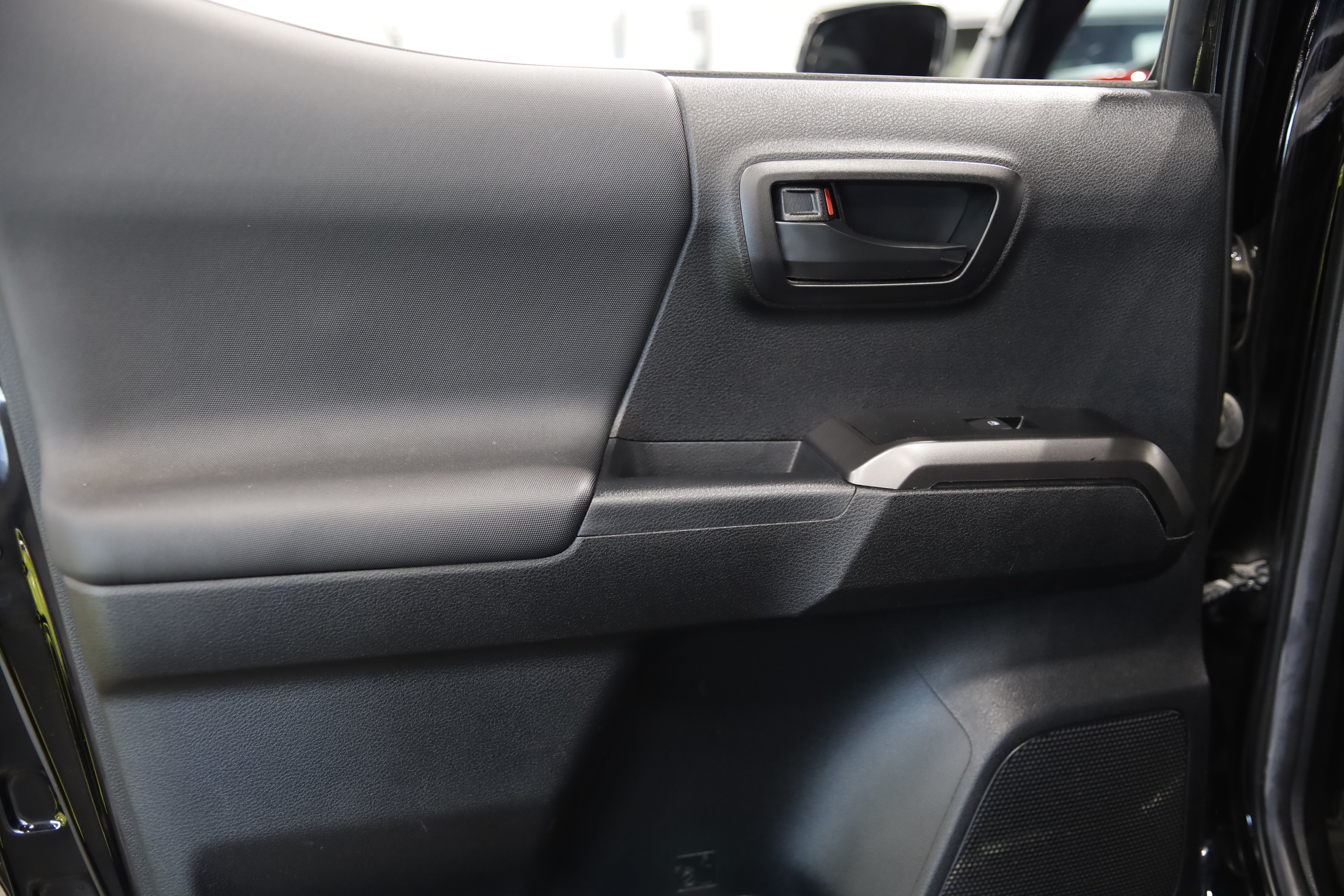 Used 2022 Toyota Tacoma TRD Pro AWD/4WD image 37