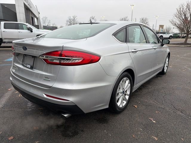Used 2019 Ford Fusion SE image 5