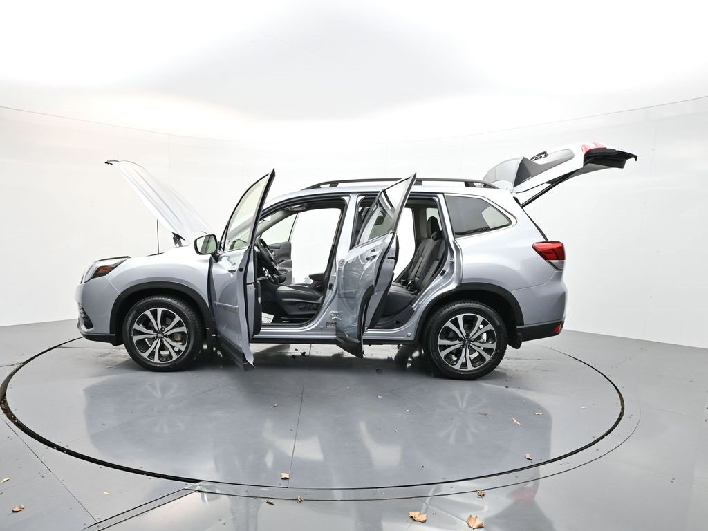 Used 2024 Subaru Forester Limited image 38