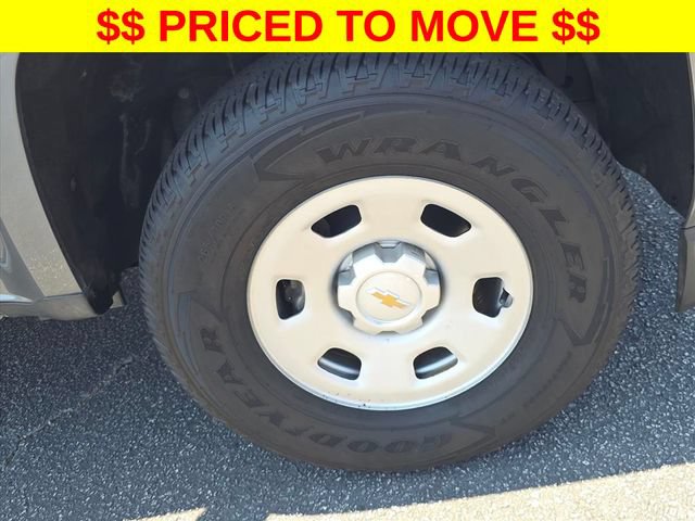 Used 2018 Chevrolet Colorado W/T RWD image 32