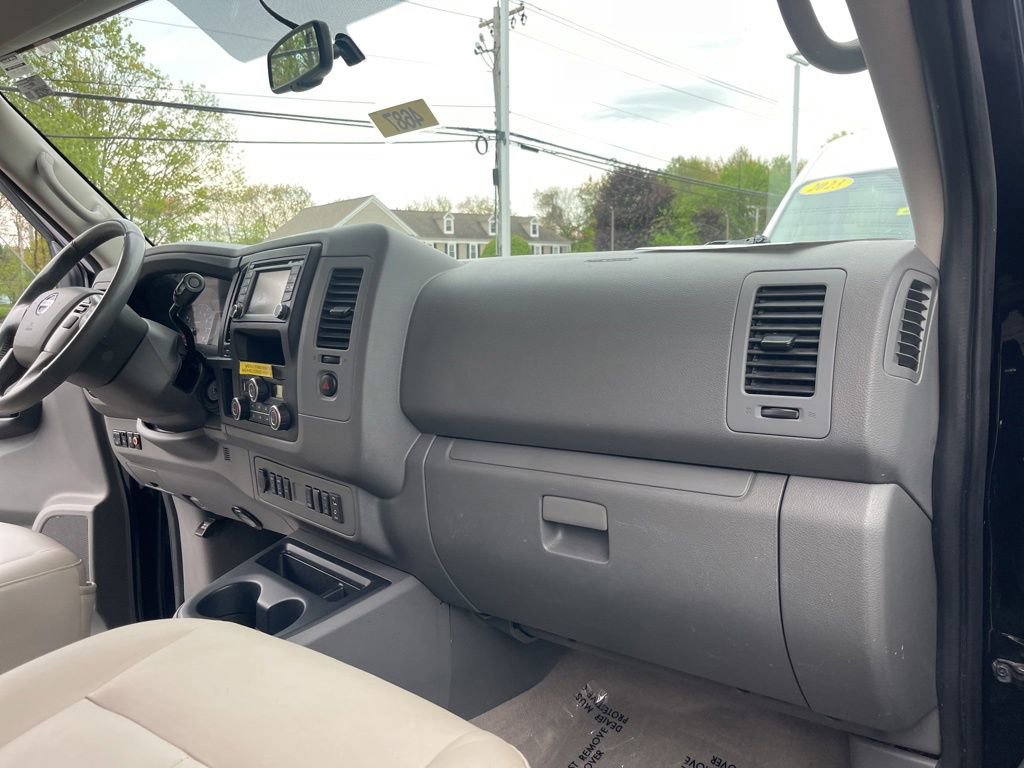 Used 2021 Nissan NV 3500 SL RWD image 23