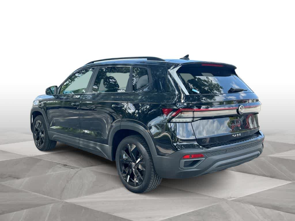 New 2026 Volkswagen Taos SE FWD image 6