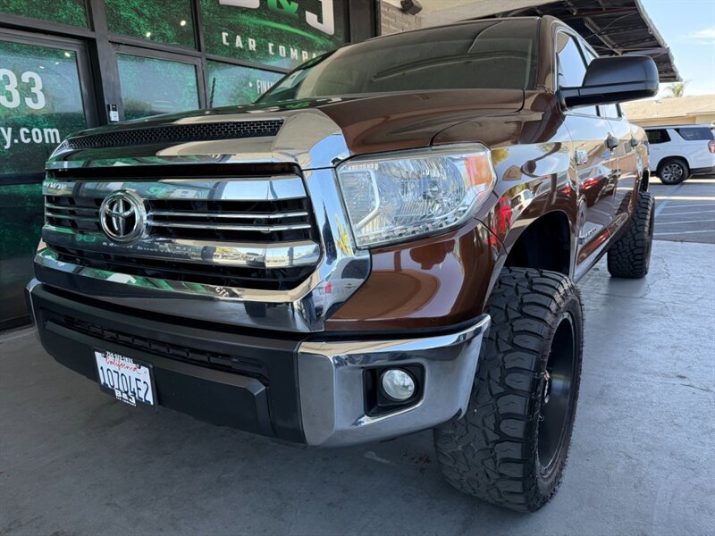 Used 2017 Toyota Tundra SR5 RWD image 3