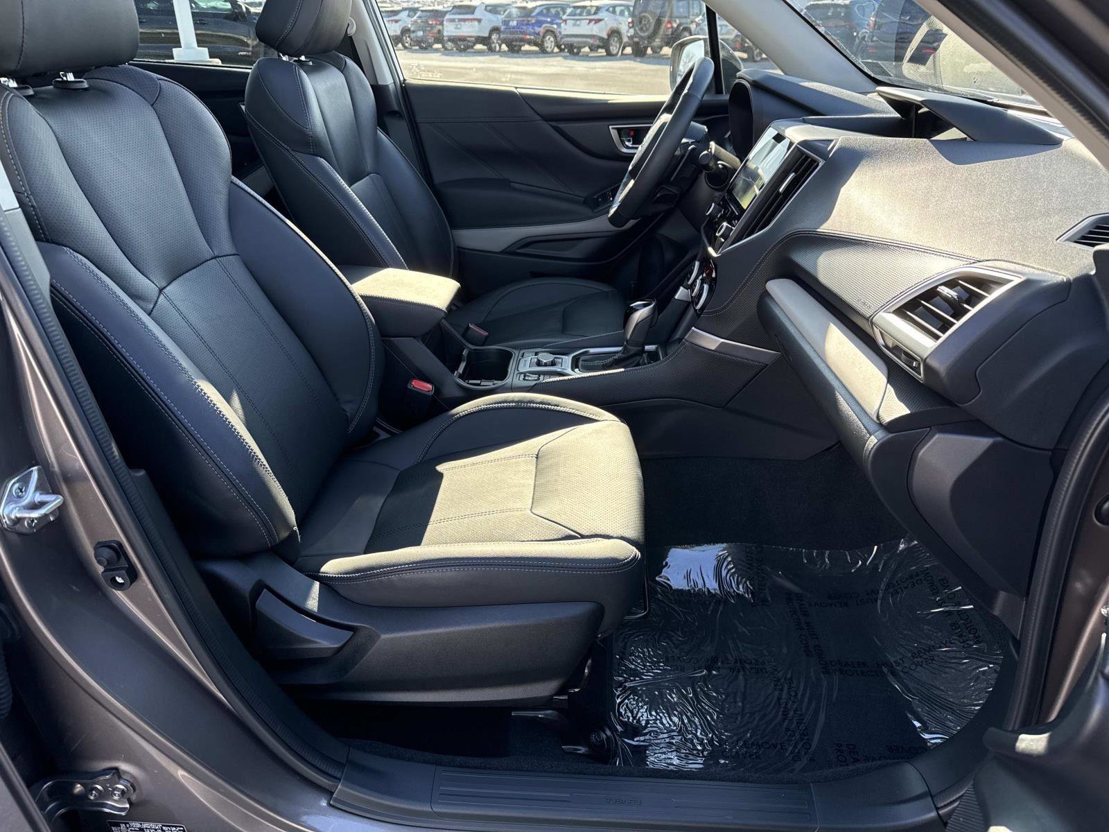 Used 2023 Subaru Forester Limited image 20