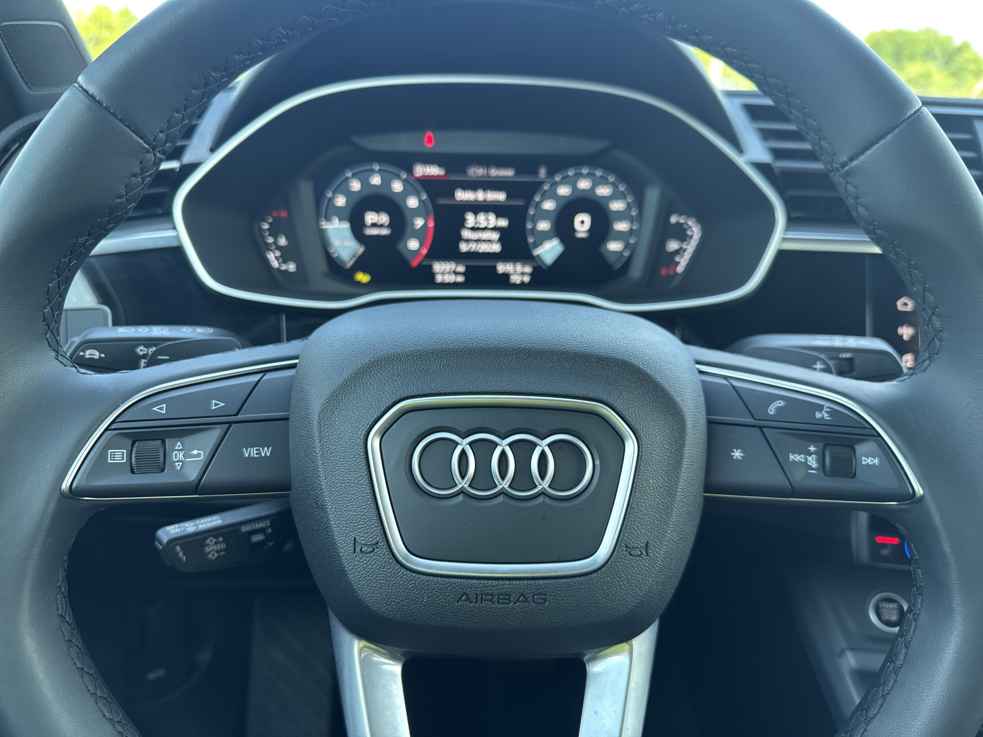 Certified 2025 Audi Q3 2.0T Premium w/ Convenience Package AWD/4WD image 10