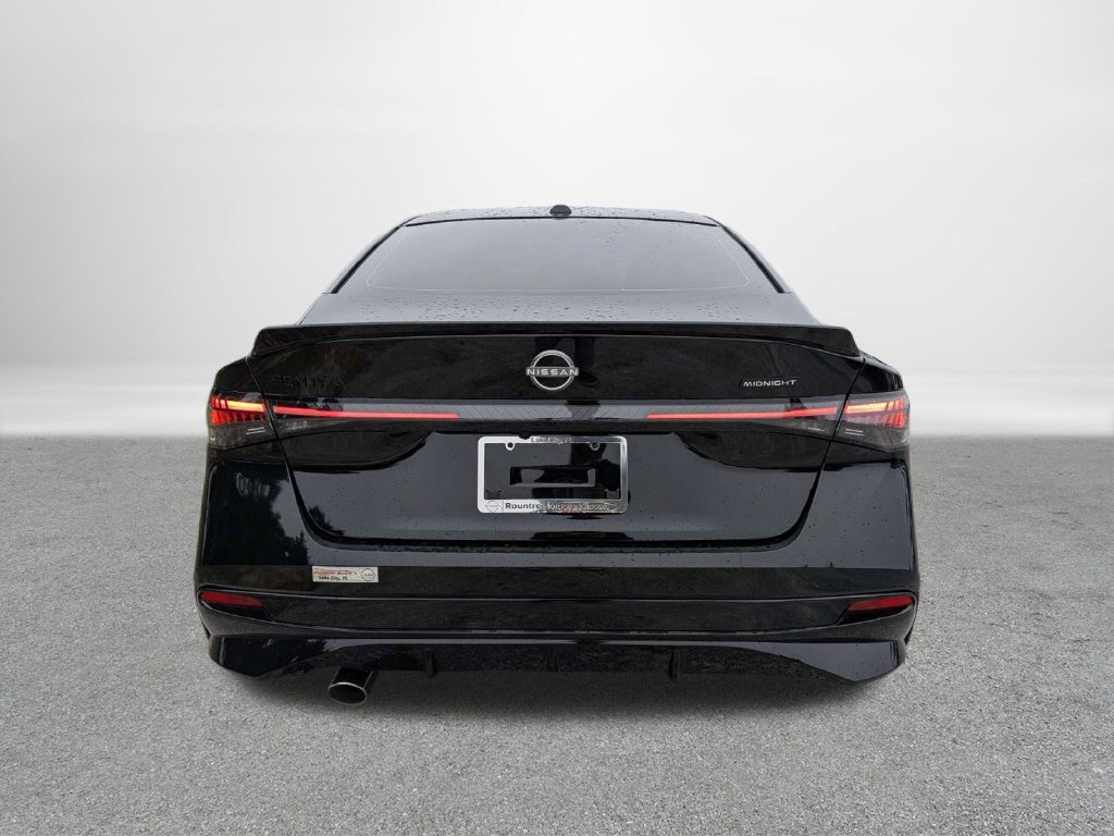 New 2027 Nissan Sentra SR w/ SR Premium Package FWD image 4