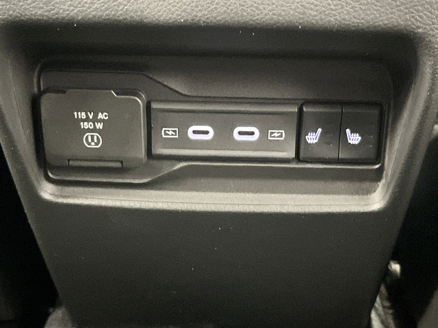New 2026 Jeep Grand Cherokee Limited w/ Luxury Tech Group II AWD/4WD image 33
