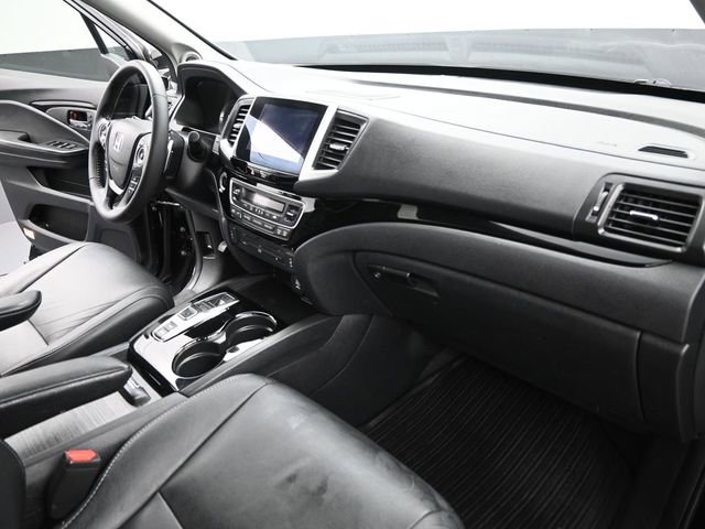Used 2016 Honda Pilot Touring image 24