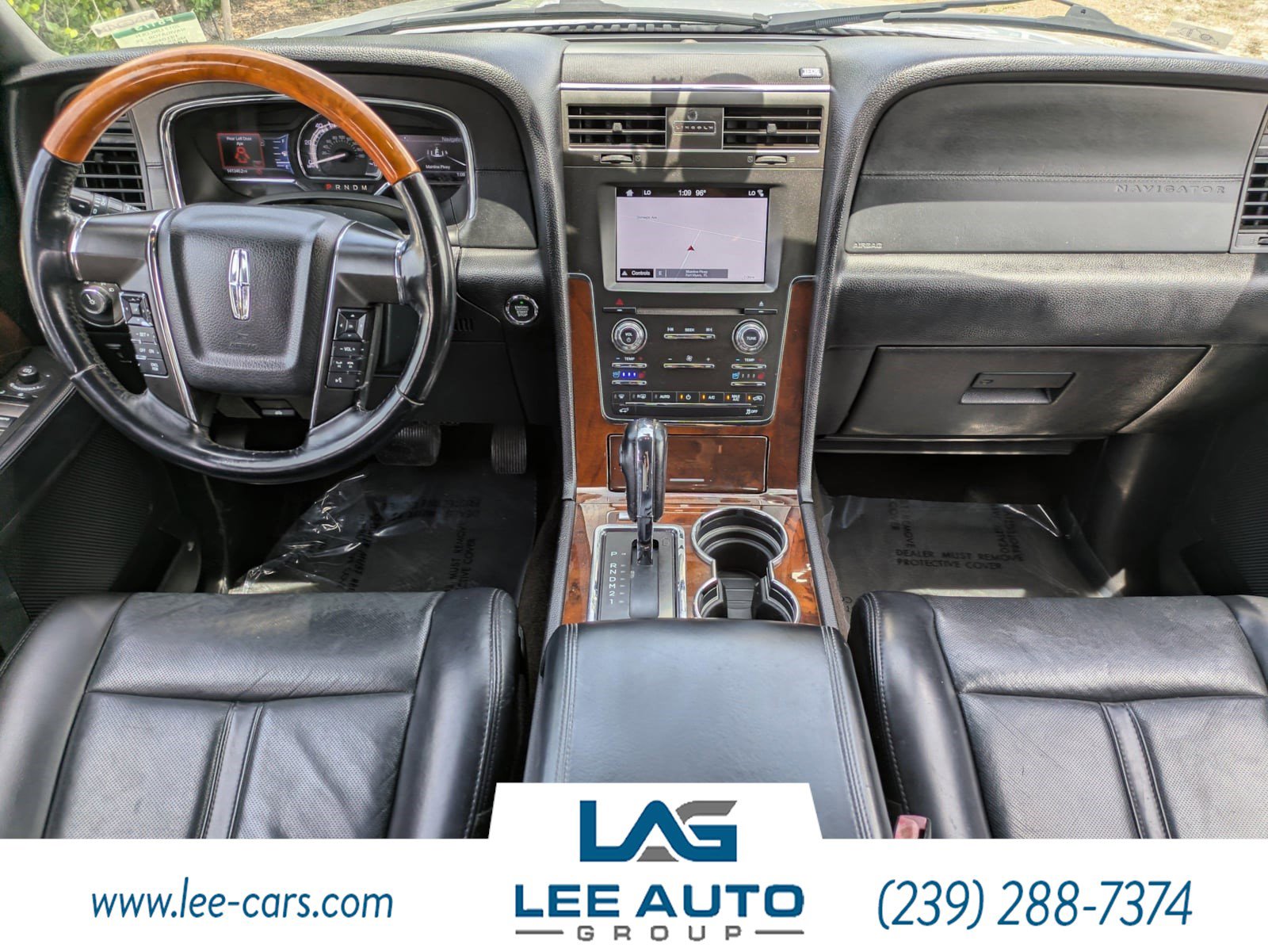 Used 2017 Lincoln Navigator Select RWD image 13