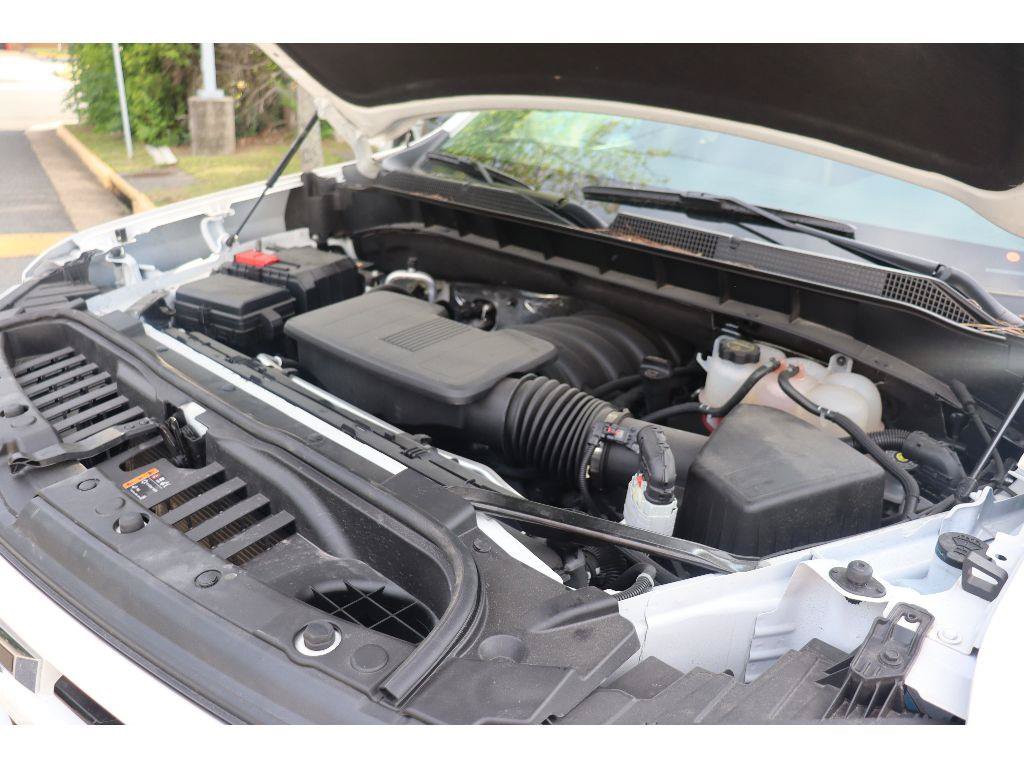 Certified 2026 Chevrolet Silverado 1500 RST AWD/4WD image 33