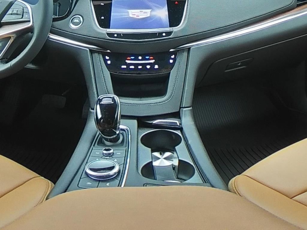 New 2025 Cadillac XT5 Premium Luxury w/ LPO, Floor Liner Package image 13