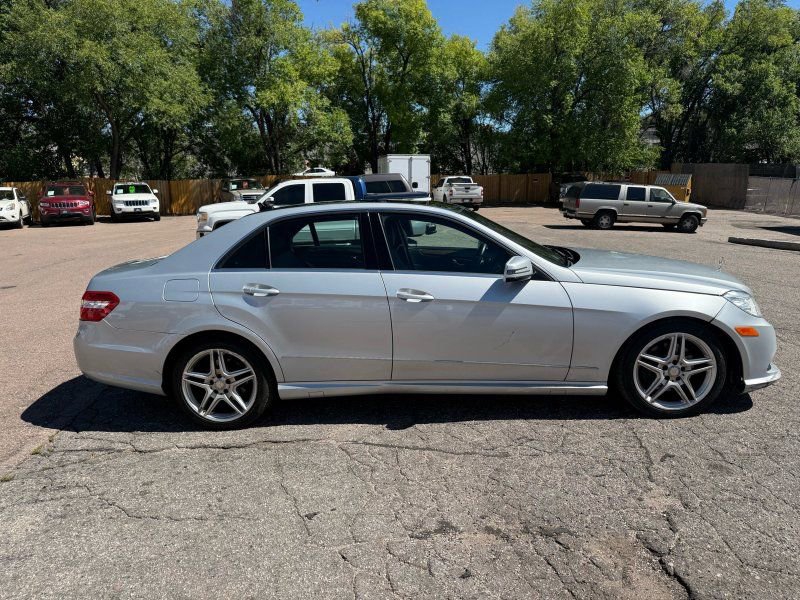 Used 2011 Mercedes-Benz E 350 4MATIC image 8