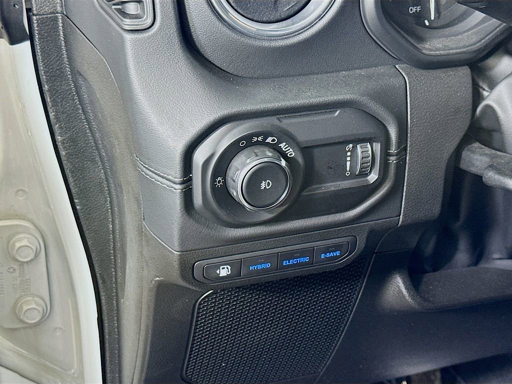 Used 2024 Jeep Wrangler High Altitude image 20