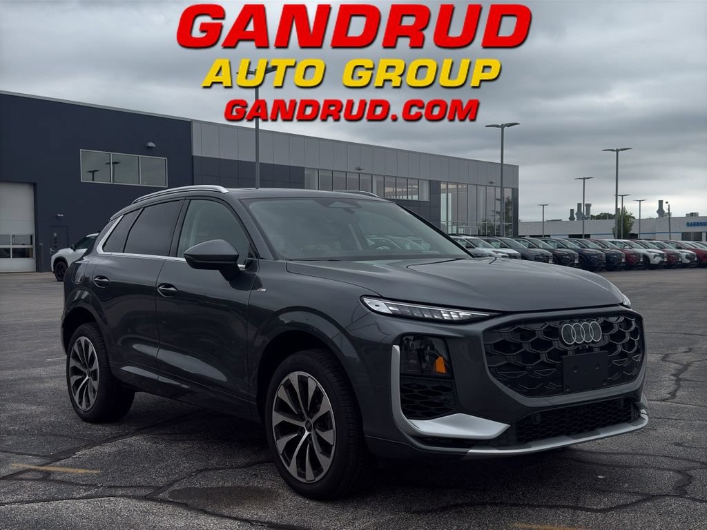 Used 2026 Audi Q3 quattro 2.0T