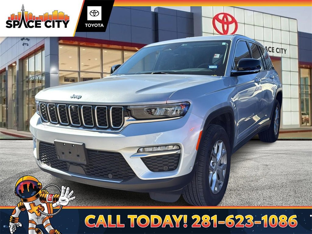 Used 2023 Jeep Grand Cherokee Limited w/ Luxury Tech Group II image 1