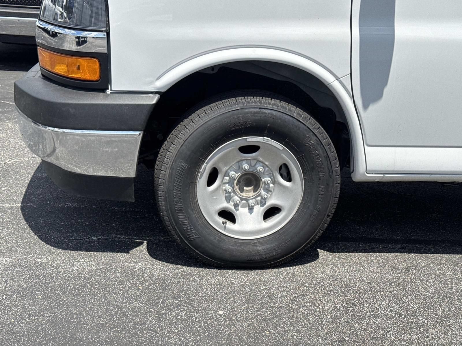 New 2026 Chevrolet Express 3500 w/ Power Convenience Package RWD image 8