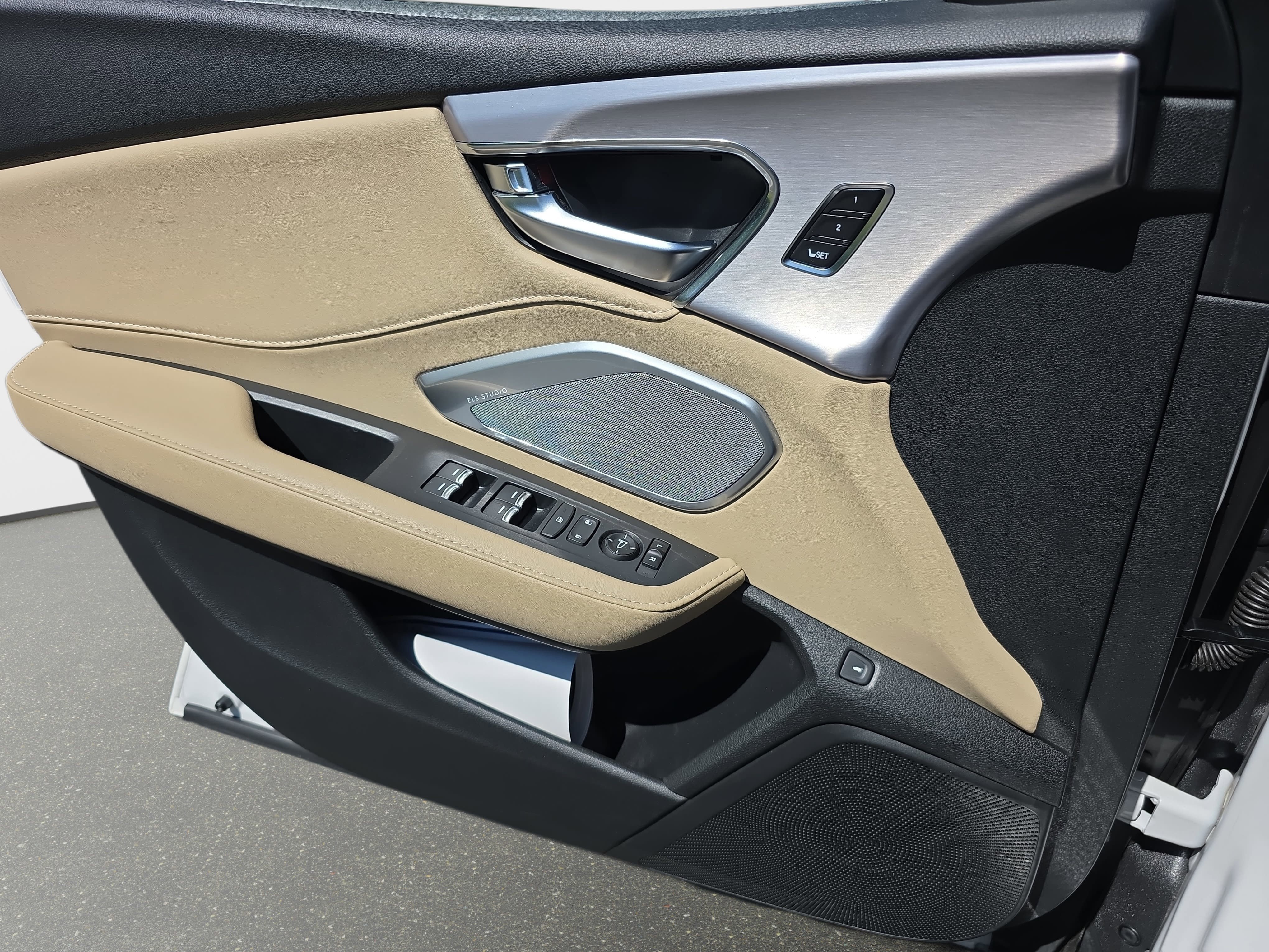 Certified 2023 Acura RDX FWD w/ Technology Package image 26
