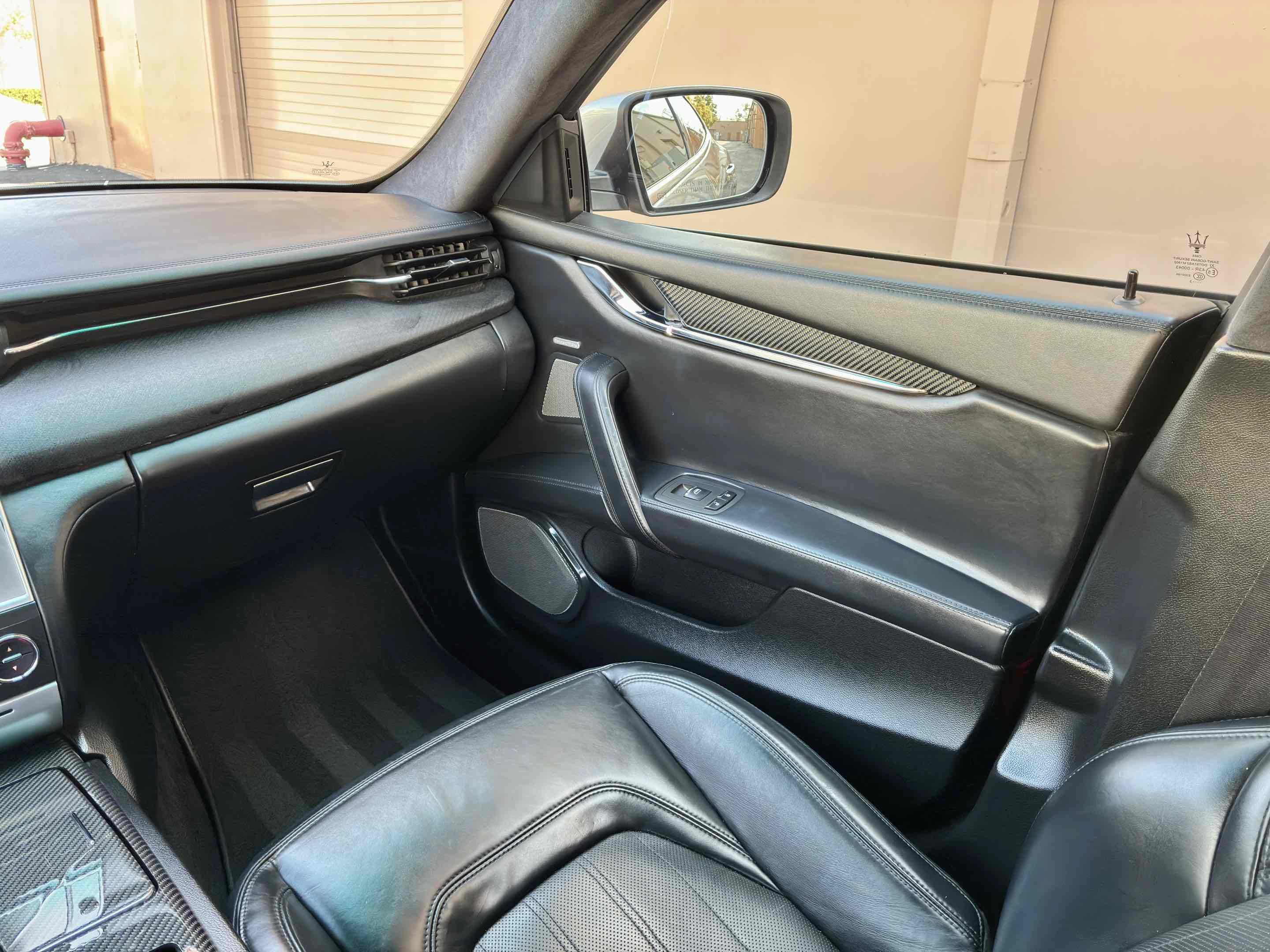 Used 2014 Maserati Quattroporte GTS RWD image 19
