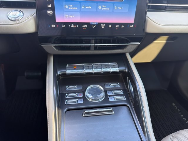 Certified 2024 Lincoln Nautilus Premier w/ Equipment Group 102A AWD/4WD image 20