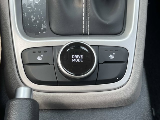 New 2026 Hyundai Venue SEL FWD image 29