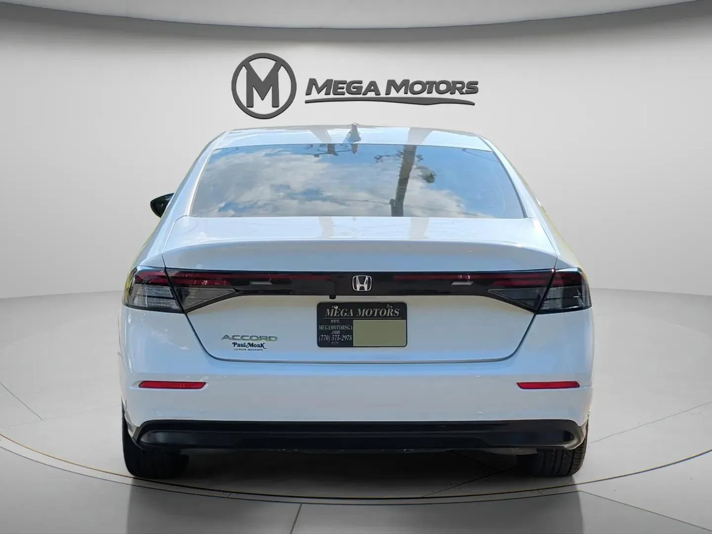 Used 2023 Honda Accord EX image 6