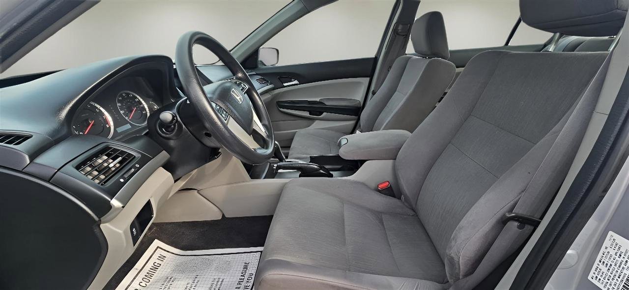 Used 2011 Honda Accord LX image 10