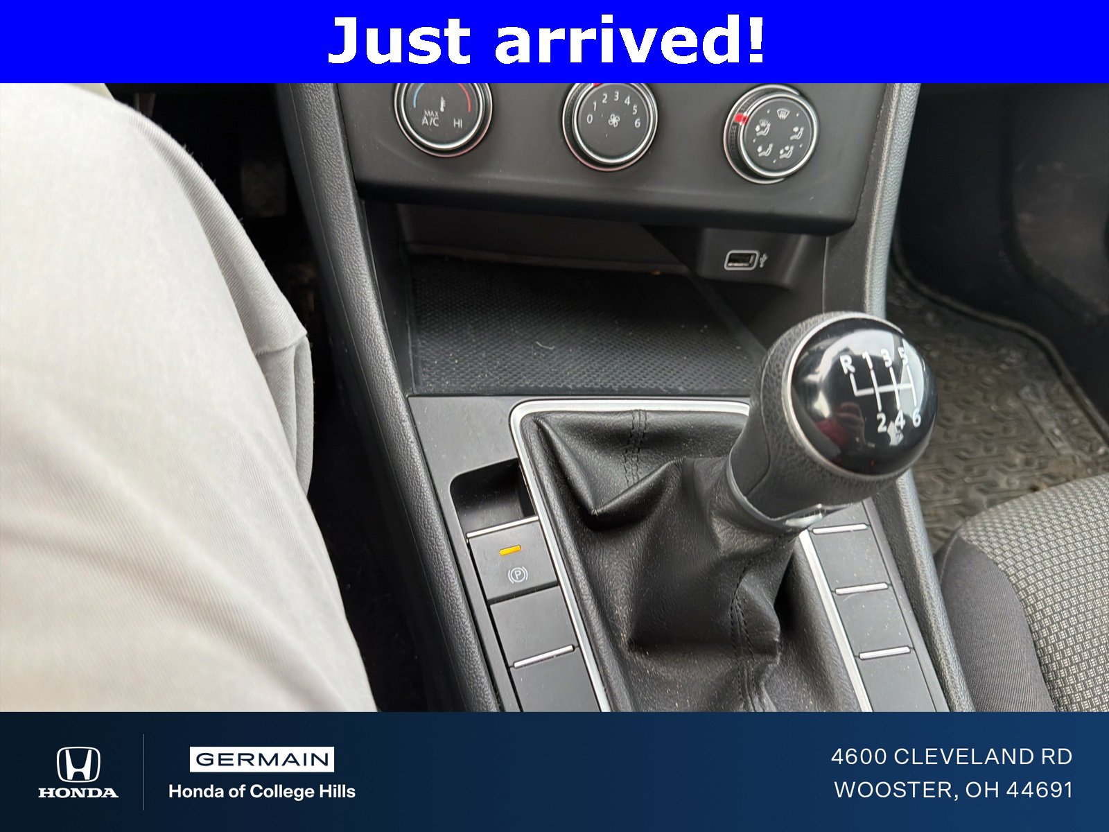 Used 2019 Volkswagen Jetta S w/ Driver Assistance Package image 19