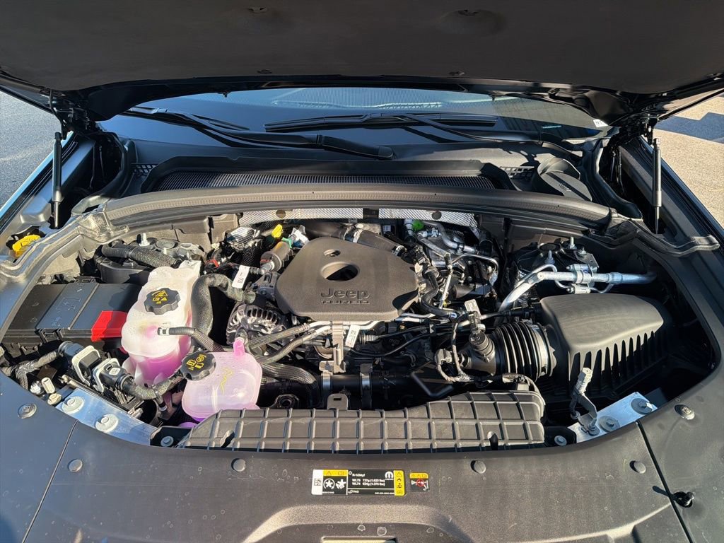 New 2026 Jeep Grand Cherokee Limited w/ Limited Altitude Package image 11