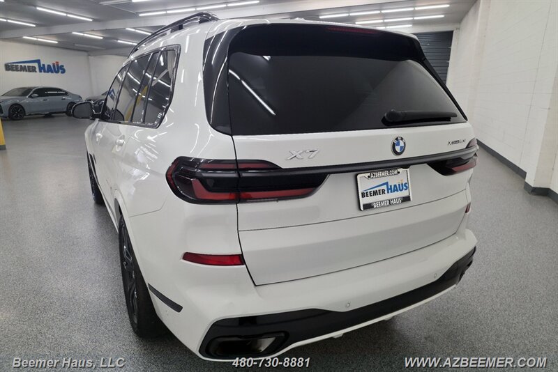 Used 2024 BMW X7 xDrive40i w/ M Sport Package AWD/4WD image 5