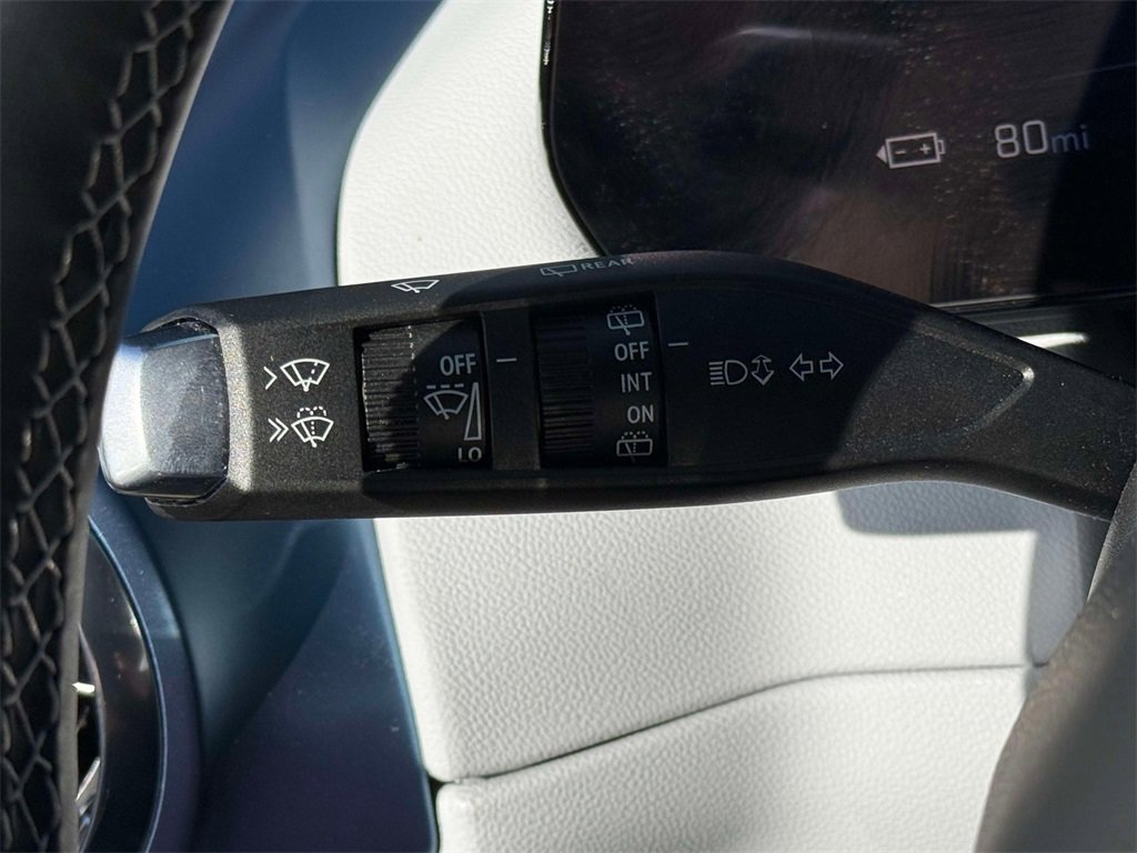 Used 2024 Chevrolet Equinox EV LT image 27