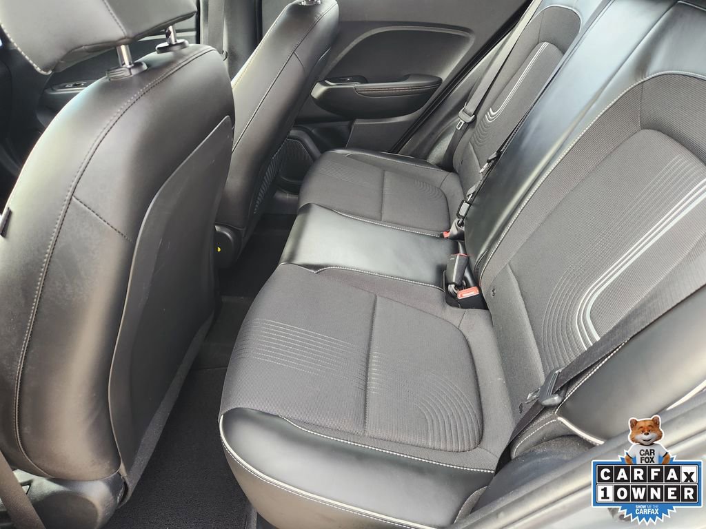 Used 2022 Hyundai Venue Limited w/ Cargo Package image 35