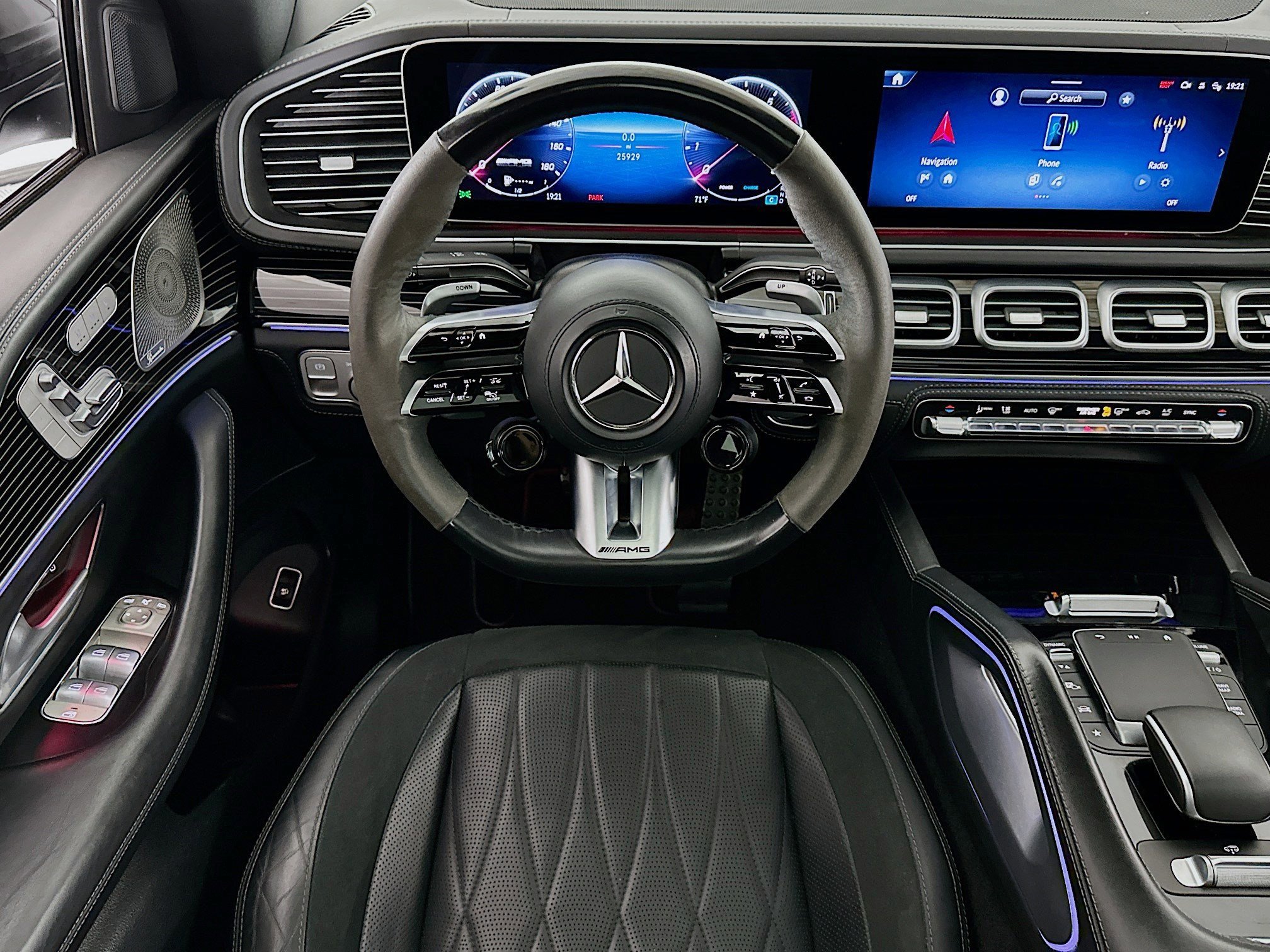 Used 2024 Mercedes-Benz GLE 53 AMG 4MATIC Coupe w/ Driver Assistance Package image 22