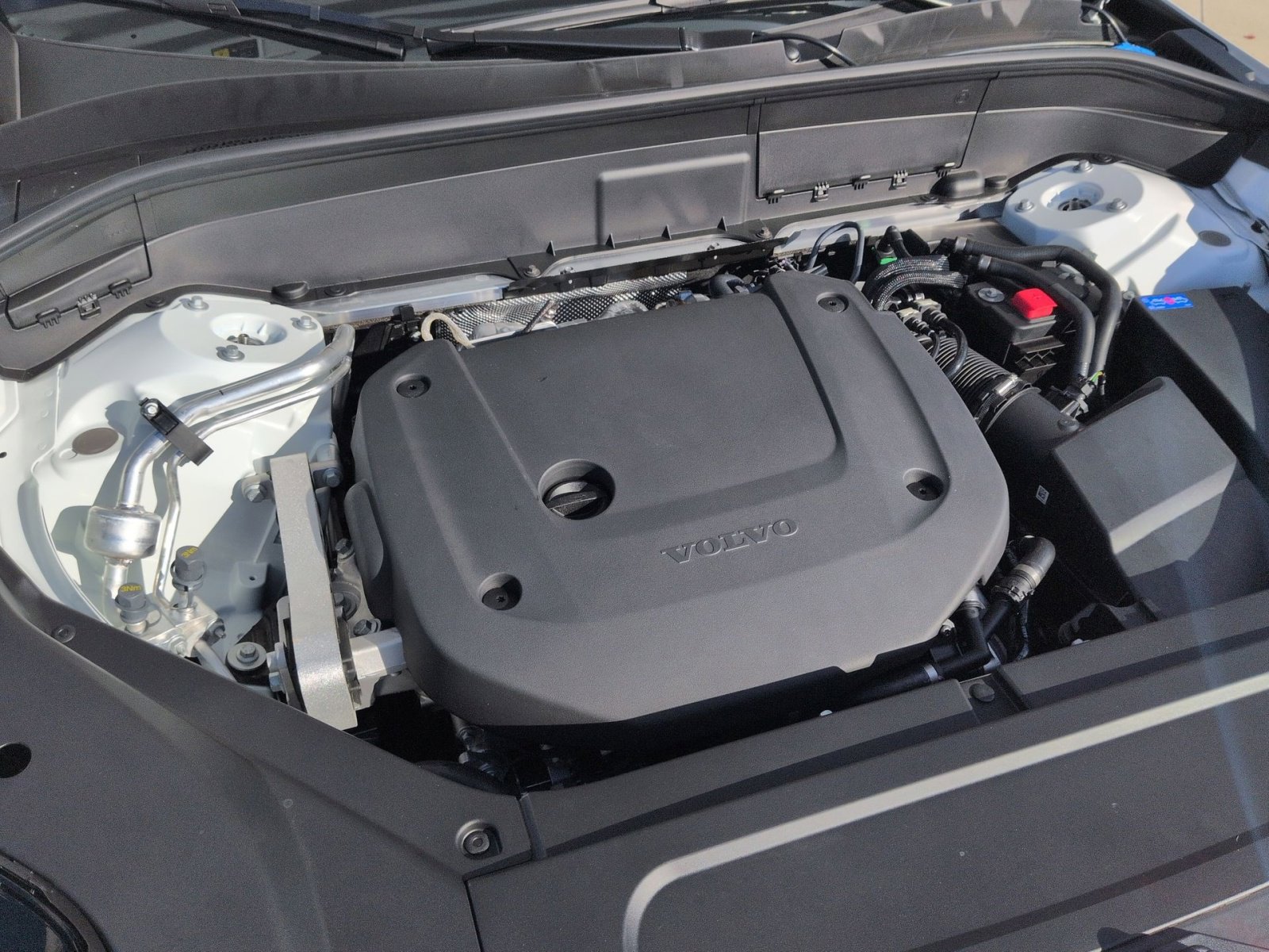 New 2026 Volvo XC90 B6 Ultra image 29