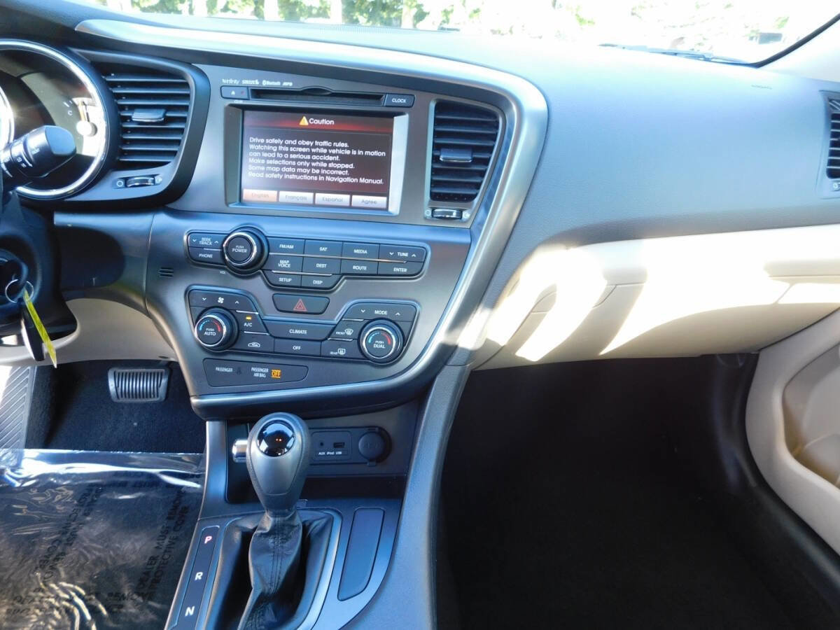 Used 2013 Kia Optima LX w/ Technology Pkg image 7